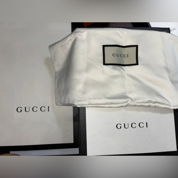 GG MARMONT SMALL SHOULDER BAG - Picture 9 of 10